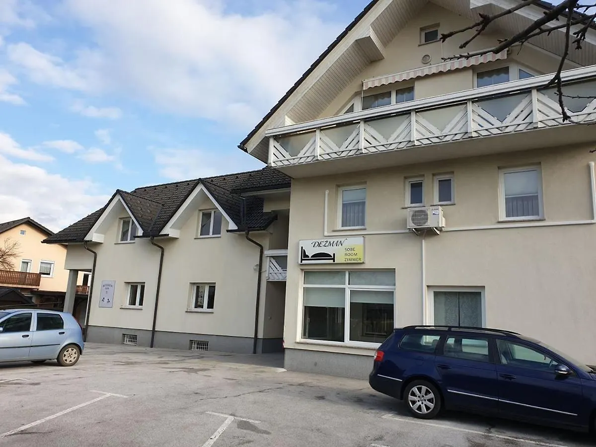 Dezman Apartments & Rooms Bed & Breakfast Kranj